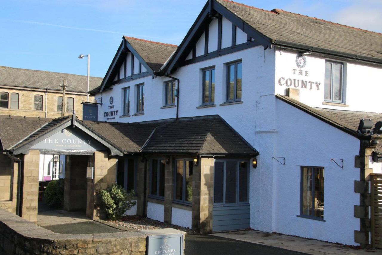 The County Lodge 康福斯 外观 照片