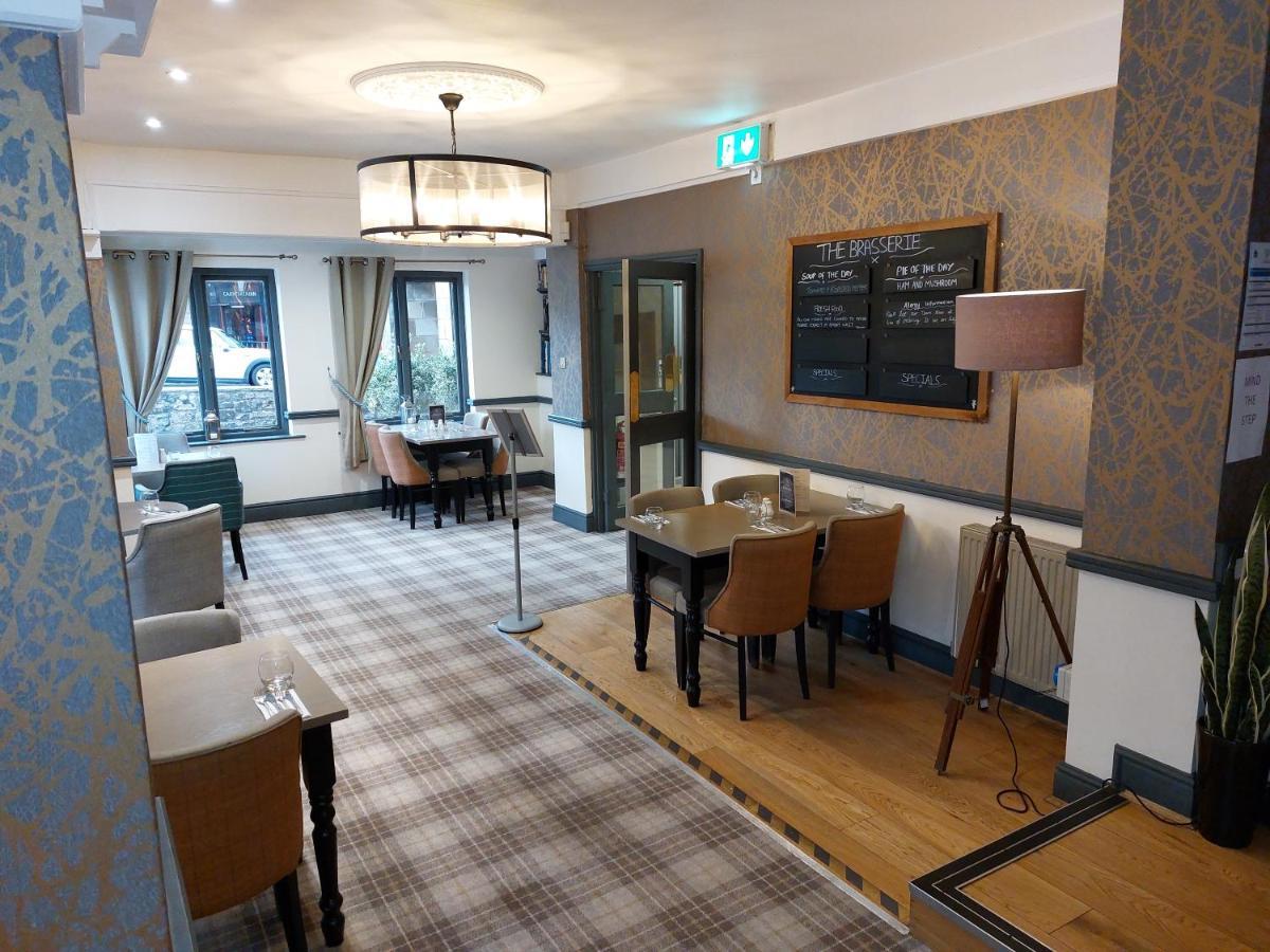 The County Lodge 康福斯 外观 照片